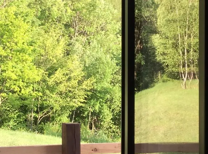 Marzeniec W Beskidzie Niskim * Wapienne